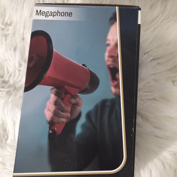 RED MEGAPHONE Microphone and Siren Modes - Picture 1 of 3